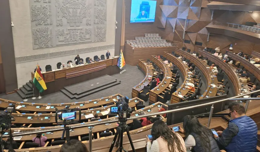 ALP: Se instala sesión para designar al Contralor General del Estado; opositores piden aplazarla