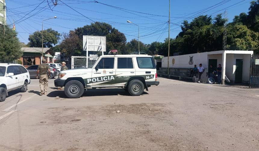 Se hizo pasar como dueño de una casa, la ofreció en venta a una pareja a la que atracó 180.000 bolivianos