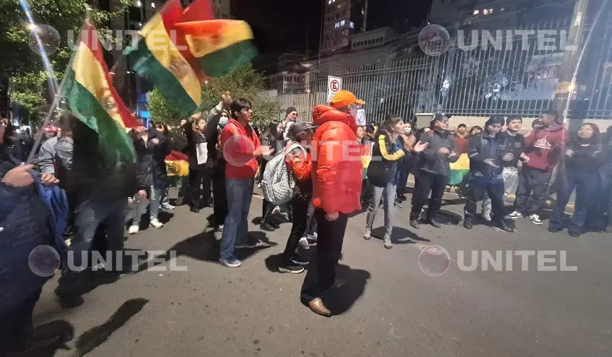 Se registran protestas en ciudades del eje central en rechazo a los resultados preliminares del balotaje