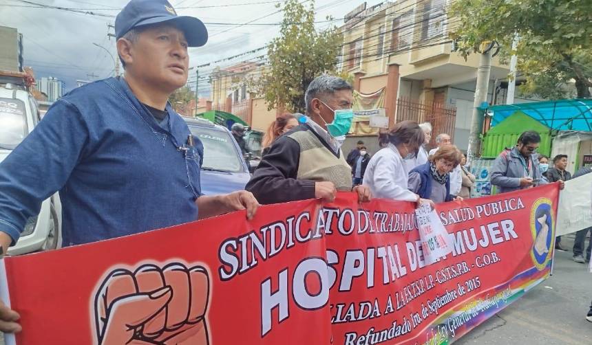 La Paz: Hospital de la Mujer adeuda cuatro meses de energía eléctrica por falta de presupuesto, dice la directora