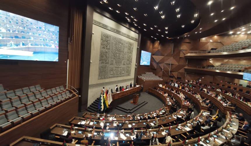 Cámara de Diputados aprueba préstamo de $us 500 millones del BID y lo remite al Senado para revisión