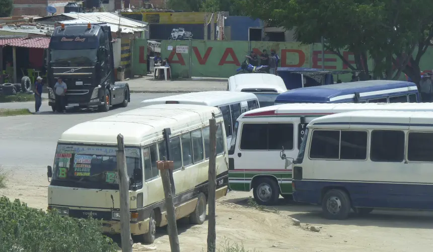 Gobierno trabaja en la “repatriación” de dólares para asegurar el combustible tras fin a la subvención