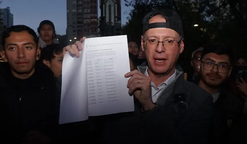 Tras inhabilitación de Dunn, su abogado dice que activarán “mecanismos administrativos” para que sea candidato