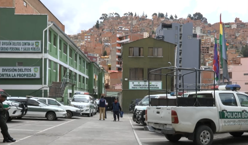 “Lo empujaron”, familia de estudiante fallecido tras caer del tercer piso de un colegio, exige investigación