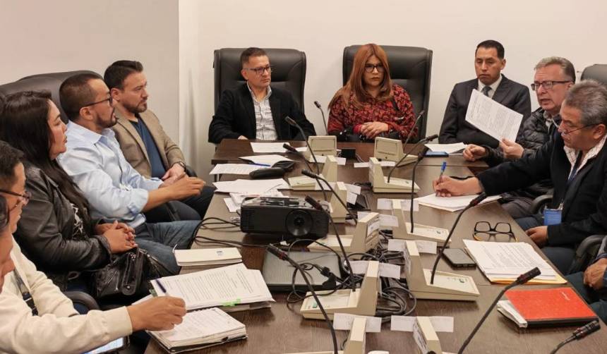 Diputados: Comisión aprueba proyecto para “restituir derechos” de militares y policías dados de baja por la crisis de 2019