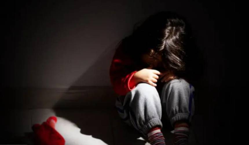 Adolescente de 12 años es acusado de violar a una niña de 6 años, reporta la Policía 
