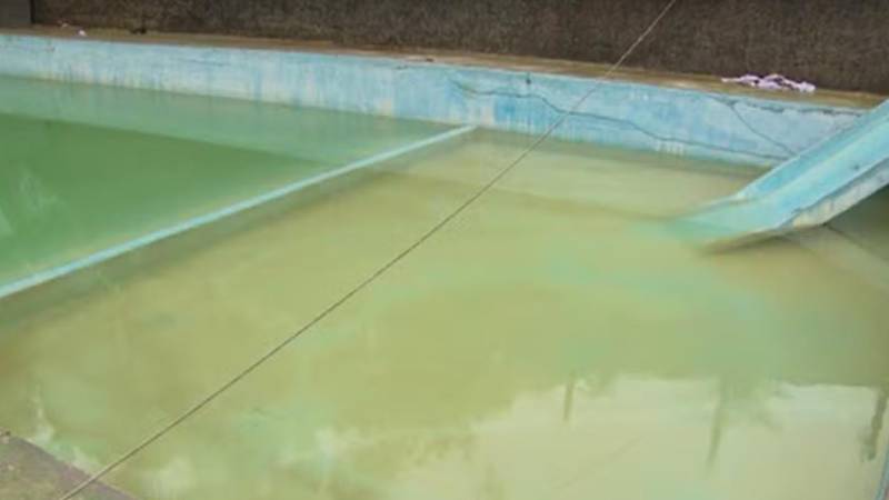 La piscina donde fallecieron tres personas permanece cerrada 