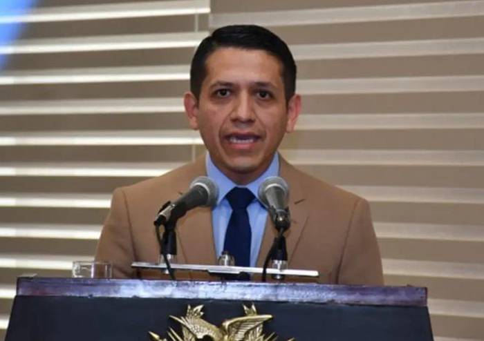 Gobierno se suma a la denuncia contra Jhonny Fernández por el caso pavimento