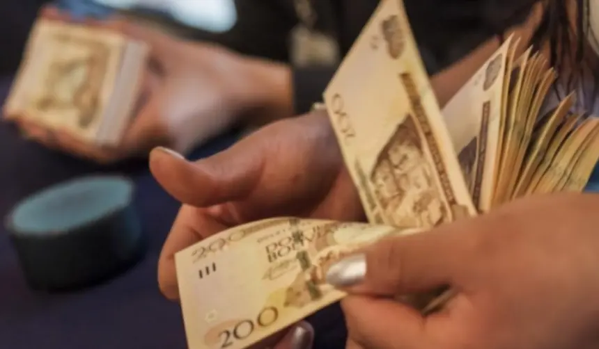 La ley de diferimiento de créditos pasa a una comisión del Senado para su tratamiento 