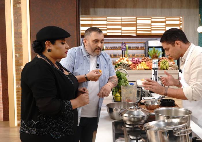 “Del otro lado me echaron”: la queja del chef Gonzalez contra un participante 