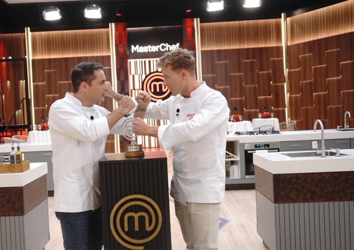 Arrancó el duelo final para coronar al nuevo MasterChef Celebrity 