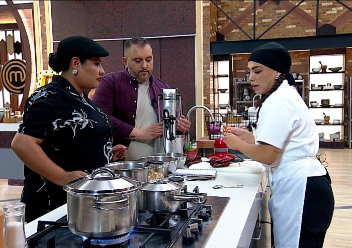 En problemas: La preocupación de Renata por su mole poblano 