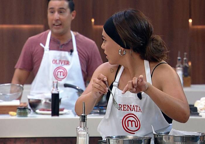 El incómodo momento que vivió Oliver frente a Renata