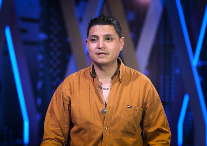 Compromiso y dedicación: las claves de Charlie Zaa para mantenerse invicto en la competencia