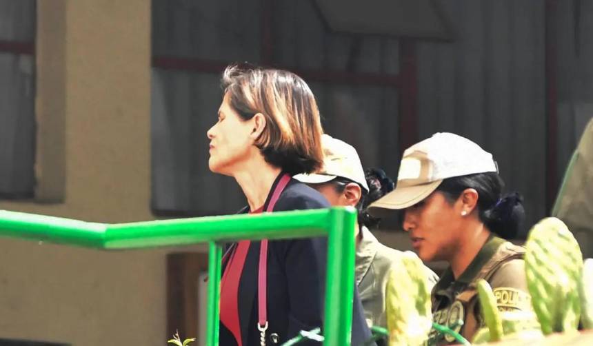 Trasladan a la jueza Moreno a Santa Cruz para que cumpla detención en Palmasola 