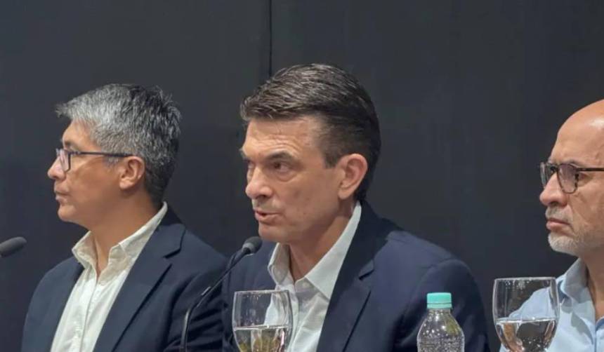 Paz anuncia cambios en su gabinete, pero sostiene que se debe a evaluaciones permanentes “no a crisis”