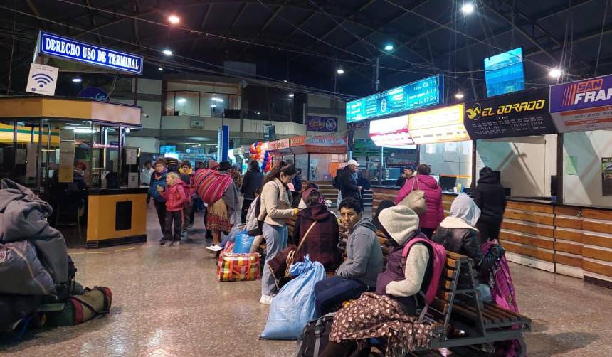 Incrementan los viajes por inicio de las vacaciones de invierno a nivel nacional 