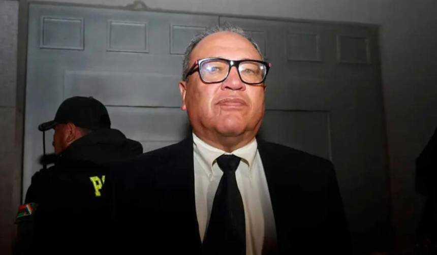 Ministro de Minería se presenta ante el Senado para rendir informe oral sobre concesiones y contratos