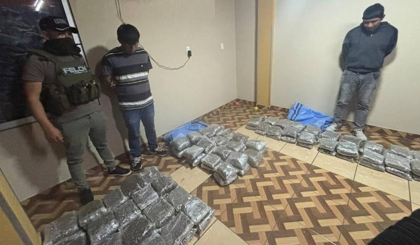 Dictan detención preventiva para dos acusados de asaltar una casa de cambios en Cochabamba