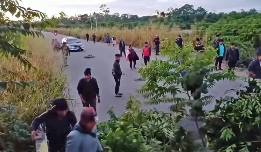 El trópico está aislado debido a los bloqueos en la ruta nueva Cochabamba – Santa Cruz