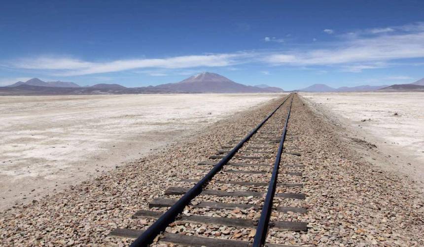 Gobierno anuncia comisión para el desarrollo de 28 salares y apunta a una ley consensuada del litio