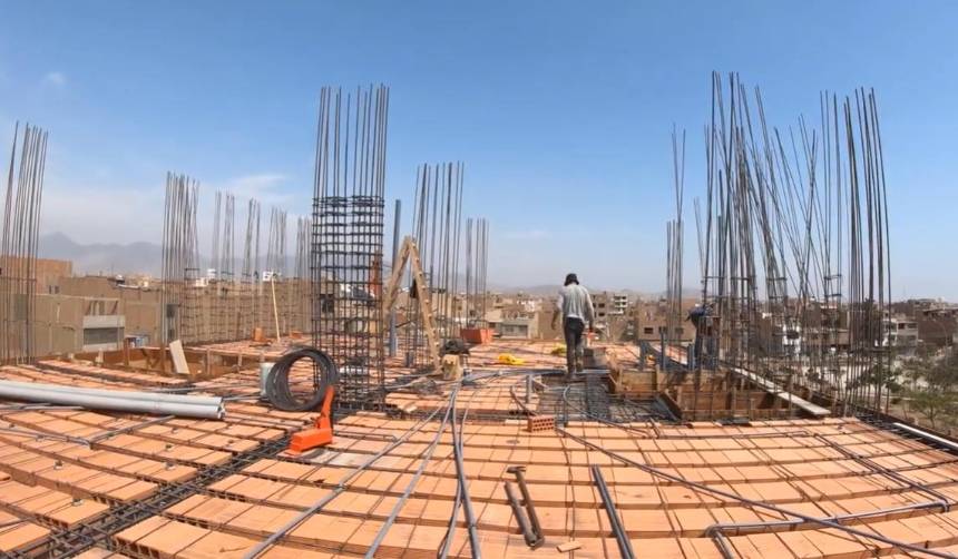 Constructores advierten una caída de hasta el 40% en las obras y la atribuyen a la subida de la cotización del dólar