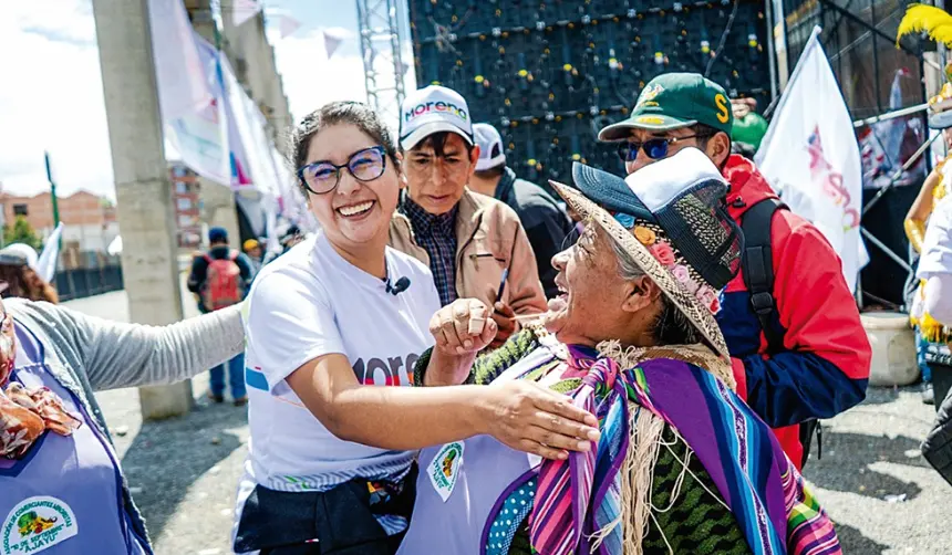 Morena solo podrá reemplazar a Eva Copa si hay inhabilitación por impugnación, señala vocal del TSE