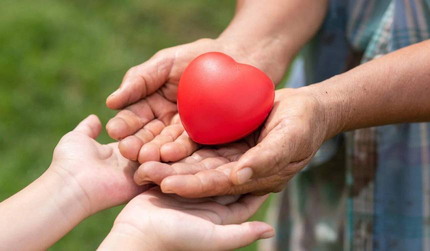 Le donó un riñón a su suegra y un mes después su novia lo dejó por otro