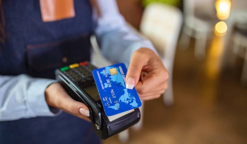 Agropecuarios de Cochabamba califican de “señal positiva” el restablecimiento del uso de tarjetas de débito y crédito en Bolivia