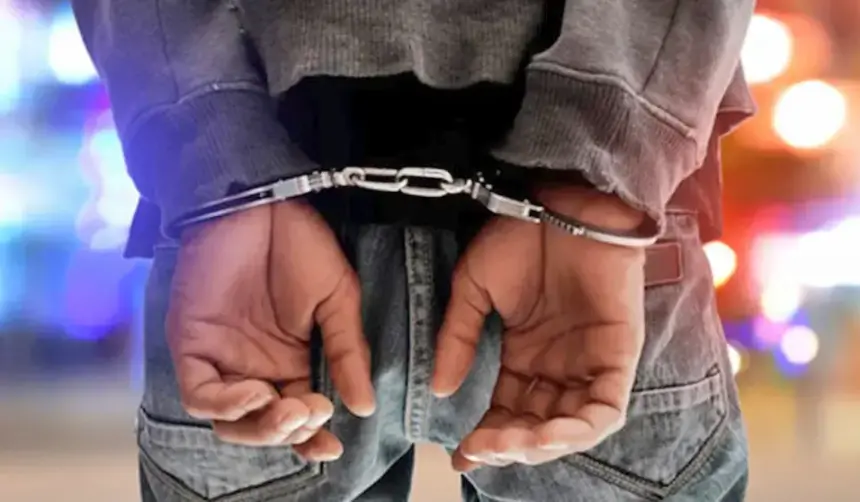 Dictan detención preventiva para el joven acusado de agredir por la espalda a un adulto mayor