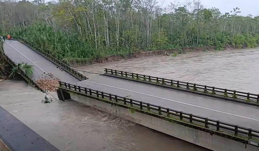 Cochabamba: ABC reporta colapso del puente Sacta por “falta de mantenimiento”