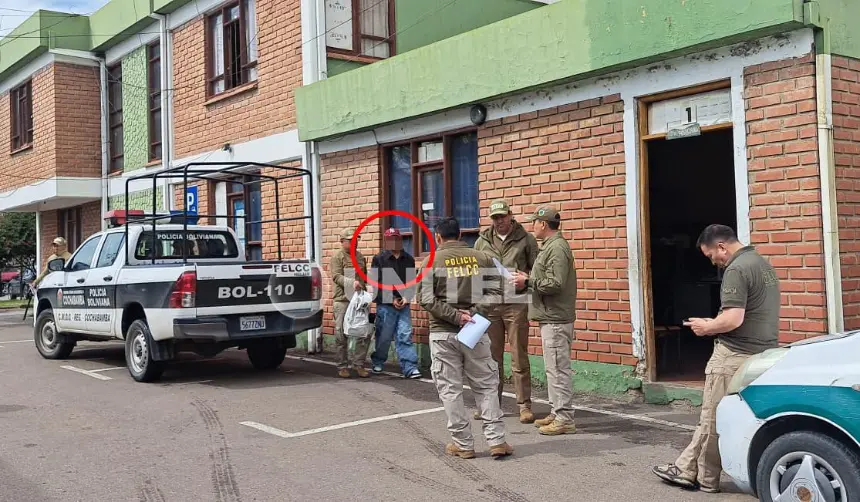 Tiktoker acusado de presunta violación retorna a la Felcc tras declarar en la Fiscalía