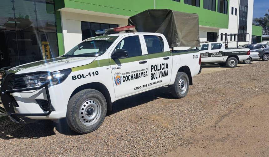 Pide rescatar a su hijo: Mujer huye en busca de ayuda tras denunciar a su esposo por una brutal agresión