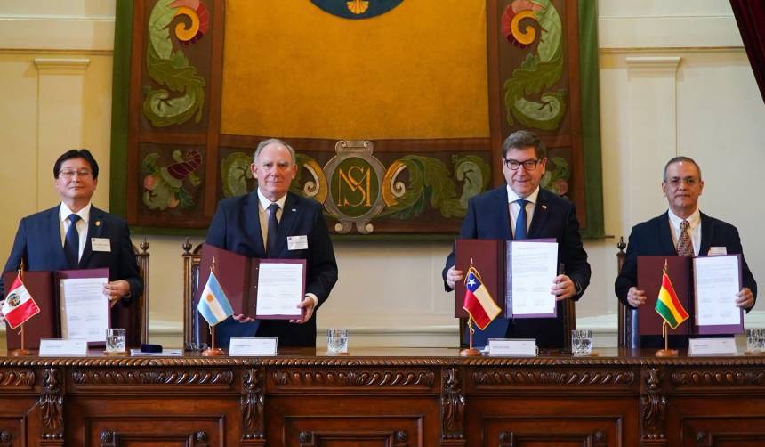 Bolivia firma con Argentina, Chile y Perú declaración conjunta sobre minerales críticos