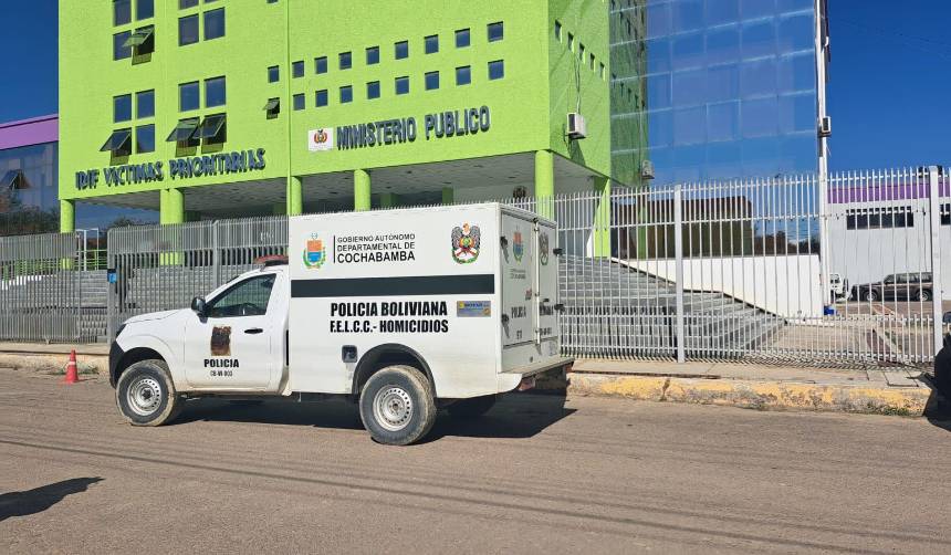 Hallan a una mujer sin vida y con signos de violencia en una vivienda