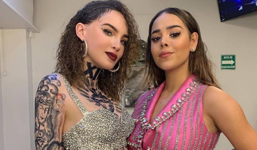 Belinda y Danna Paola sorprenden en un bar al ritmo de ‘Mala Fama’ 