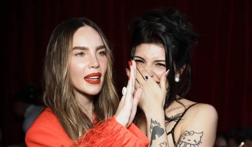 Belinda y Cazzu se conocen, posan juntas y la imagen causa revuelo en redes sociales