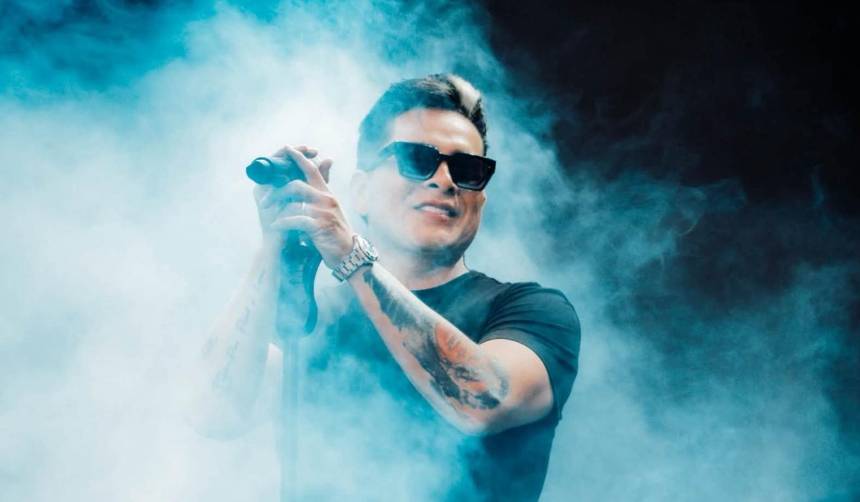 Luis Vega pide a sus fans a elegir la segunda canción de su disco para los Grammy ¿Cuál es?