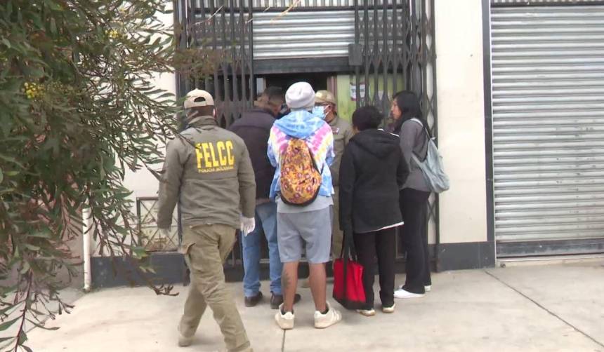 Hallan sin vida a una mujer dentro de una farmacia en El Alto 