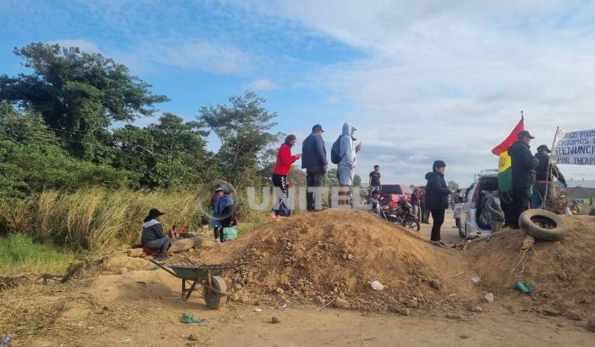 Bloqueo en San Julián: Se prevé que bloqueadores y autoridades se reúnan este domingo