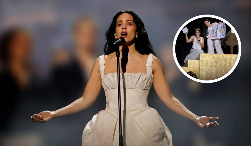 Rosalía protagoniza emotivo momento en el escenario al revelar el género del bebé de una fan