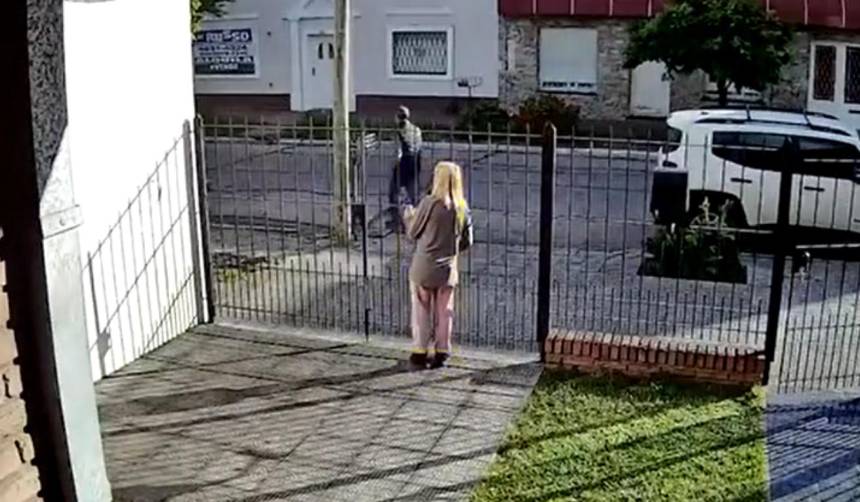 Hombre mata a presunto ladrón al intentar evitar el robo de un vehículo 
