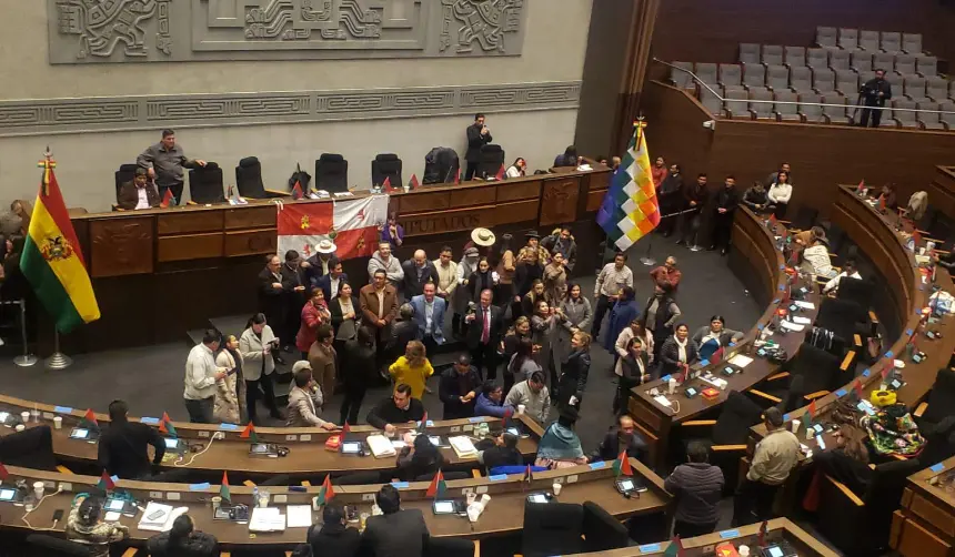 Por los incidentes, la sesión de Diputados por el contrato de litio con la china CBC se suspende “sin fecha ni hora”