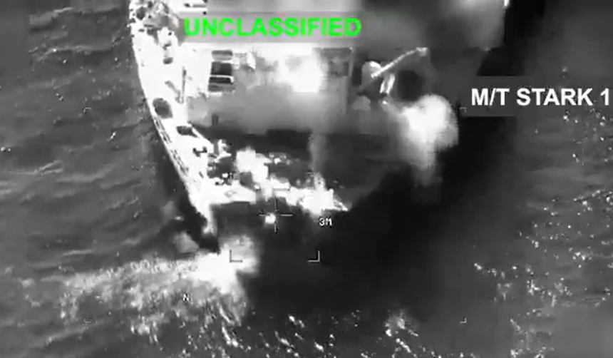 Ejército de EEUU dice que atacó a tres buques petroleros iraníes