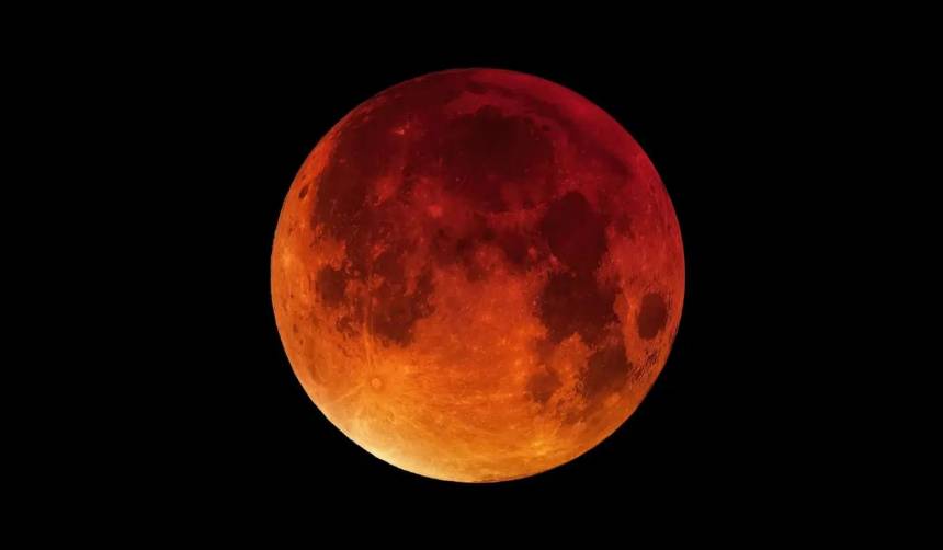 ‘Luna de Sangre’: los 5 signos que tendrán un cambio en el amor, el dinero y sus proyectos