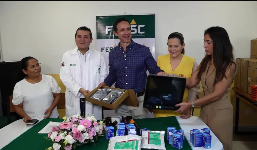 Empresarios privados donan medicamentos y equipamientos al Hospital Oncológico 