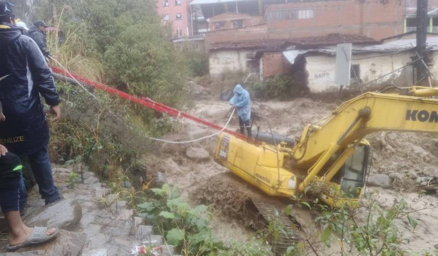 La Paz: Quime se declara en emergencia y pide maquinaria para rehabilitar sus caminos; una escuela está afectada 