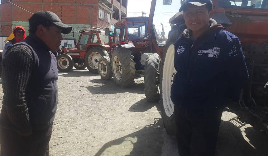 Falta de diésel: Transporte pesado anuncia acciones legales; en el área rural la maquinaria para siembra está parada