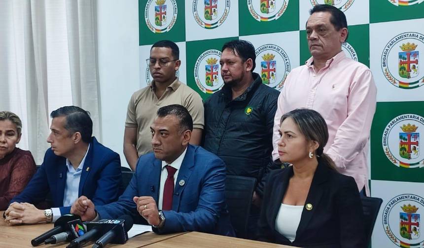 UIF denuncia una red de “extorsión” en gestiones del MAS y sospechan coordinación con funcionarios de la Fiscalía