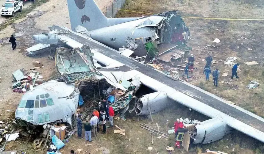 Accidente aéreo en El Alto: Justicia concede cesación a la detención preventiva del piloto, reporta abogado